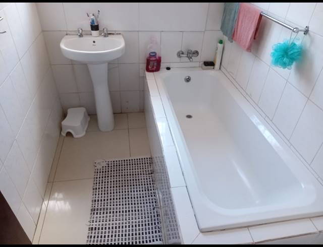 3 BEDROOM HOUSE FOR SALE IN MAHLAKO-A-PHAHLA GARDENS